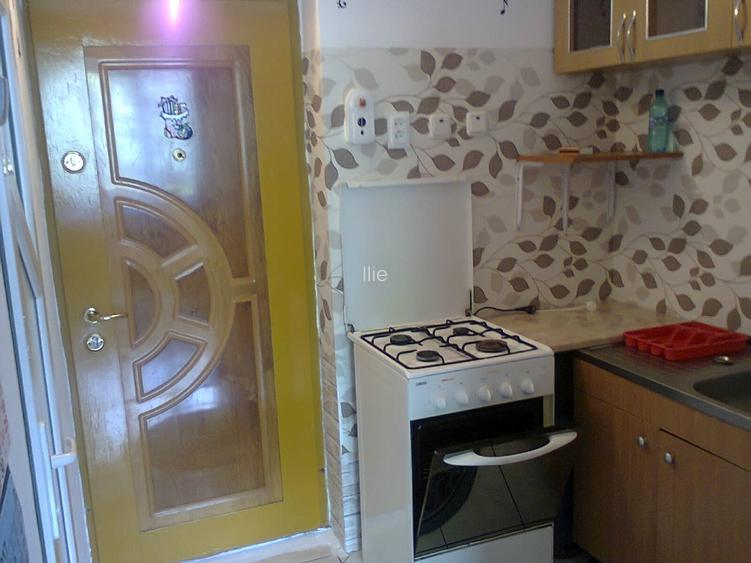 Inchiriere garsonieră zona Far/ Blla. - 5