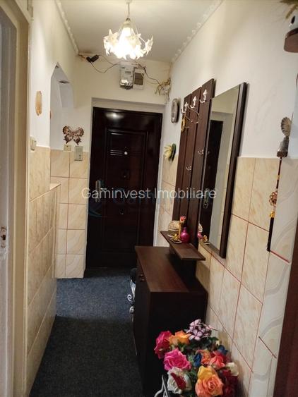 Apartament de vanzare in Oradea cu 2 camere, zona Rogerius - 2