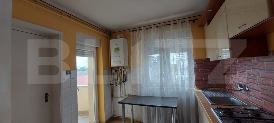 Apartament 3 camere, 114.67 mp, etaj intermediar, zonă Centrală