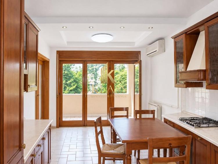Apartament | Aviatorilor | 200 mp | 5 camere | Birou / Rezidențial | Parcare