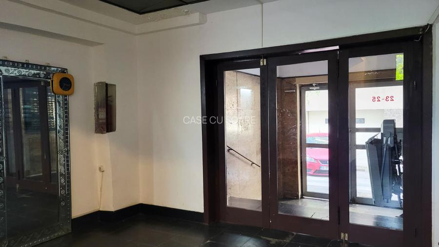 Studiou cochet pe Vasile Lascăr – ideal pentru investiție sau birou-Comision 0% - 3