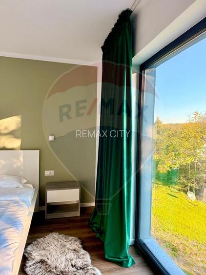 Vanzare Vila la munte - 38