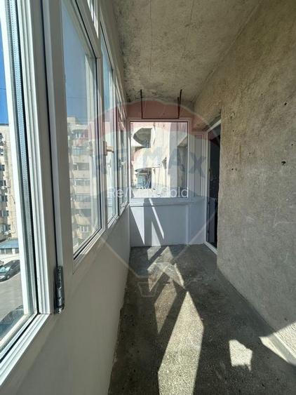 De vanzare apartament 3 camere,  MB 20 Slobozia IL - 15