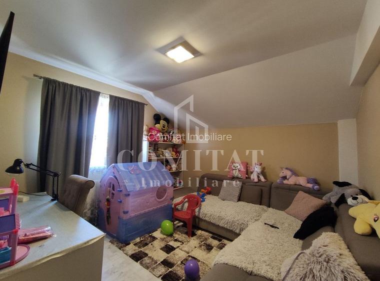 Apartament de vanzare 3 camere | Zona Porii - 5