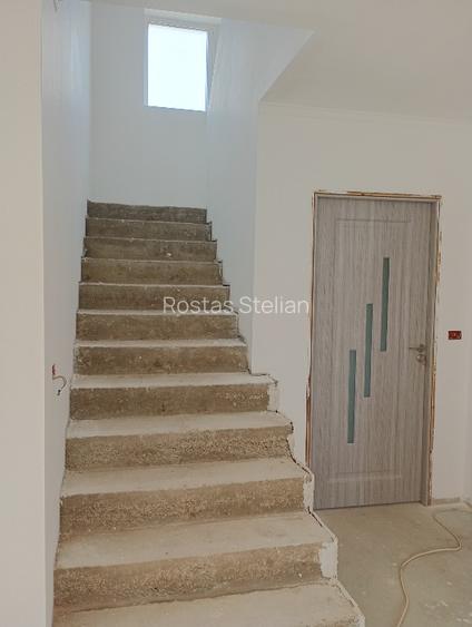 Casa noua de vanzare  in com Vinga jud Arad - 2