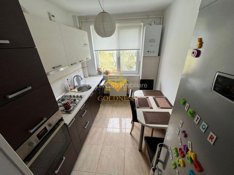 3 camere mobilat modern Piata Abator parcare proprie - 5