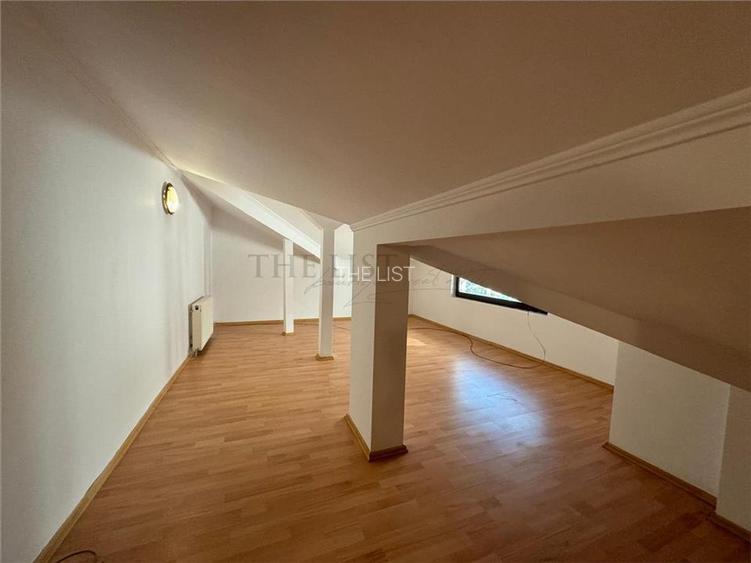 De Inchiriat | Vila cu 10 camere | Pipera - 24