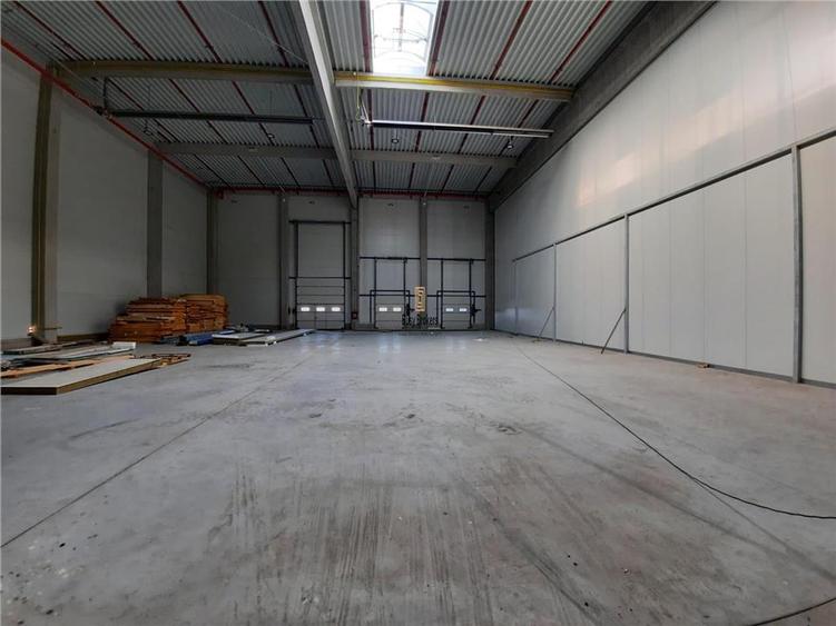 Spatiu Industrial - 5500 mp - Logistica - Productie - Depozitare - Distributie