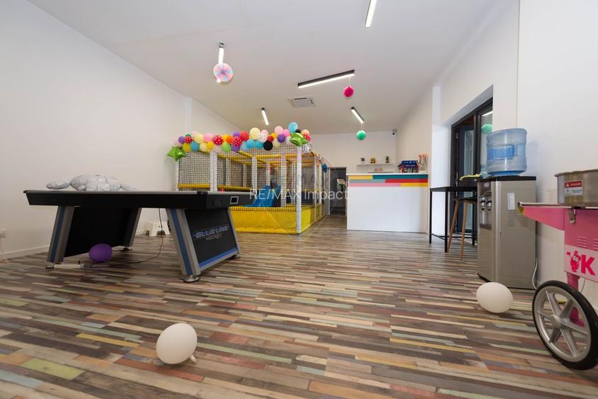 Hala cu curte de inchiriat- sector 1 - 3