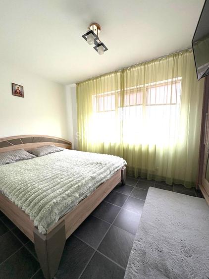 Apartament 2 camere 50mp zona Sf Vineri ultrafinisat mobilat - 7