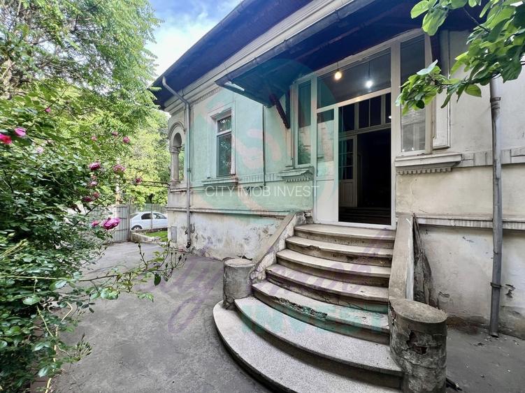 Raritate Parc Carol | Vila neoromânească curte libera 165mp - 3