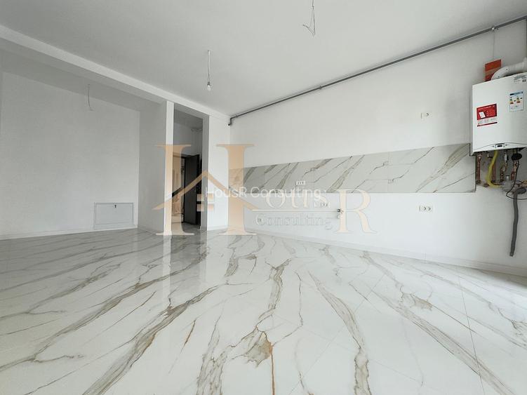 Strada Asfaltata. Finalizat ! Spatiu depozitare in pod - 11