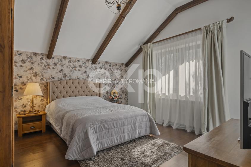 Refugiu urban în București: vilă elegantă, grădină matură și finisaje de lux - 17