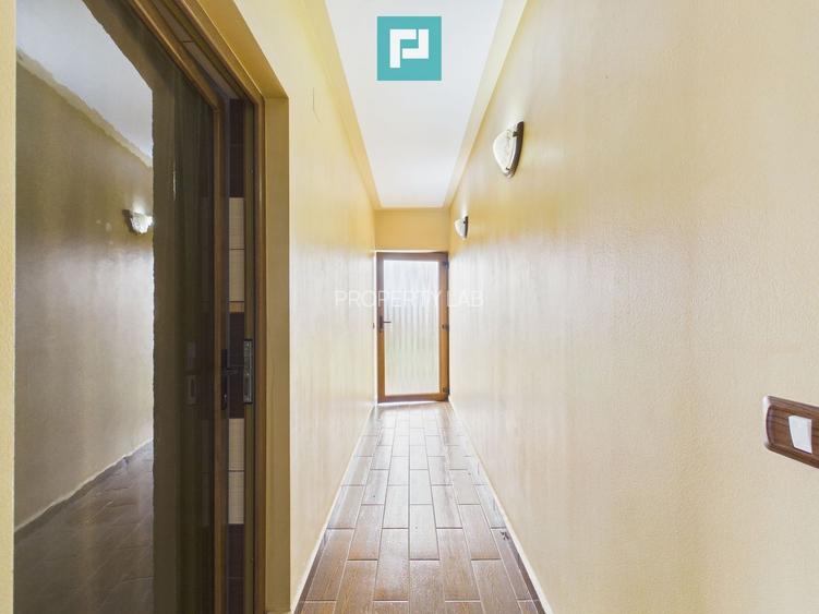 Casă spațioasă în Sântana - 22