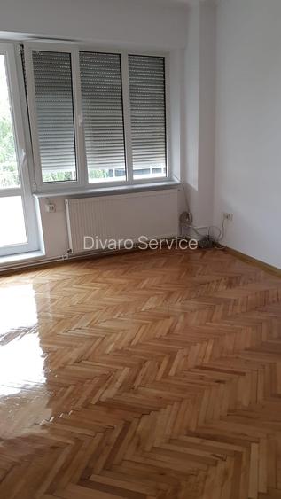 Inchiriere vila etajele 1+2+M Cotroceni metrou spital Eroilor imobil 2002 - 5