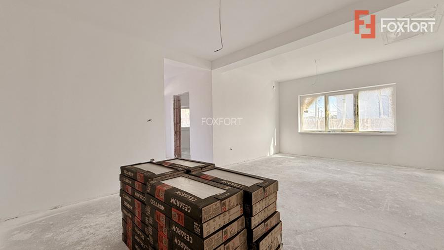 Duplex de vanzare, 3 camere pe parter + pod - Mosnita Veche - 4