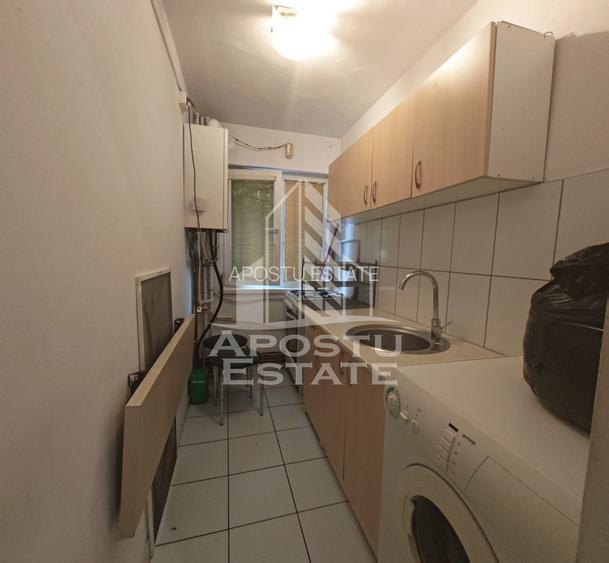 Apartament de vanzare cu 2 camere, parter, zona Dacia - 4