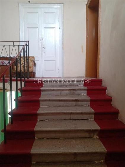 Apartament Ultracentral 2 camere,47mp utili, la curte, imobil P+1 - 7