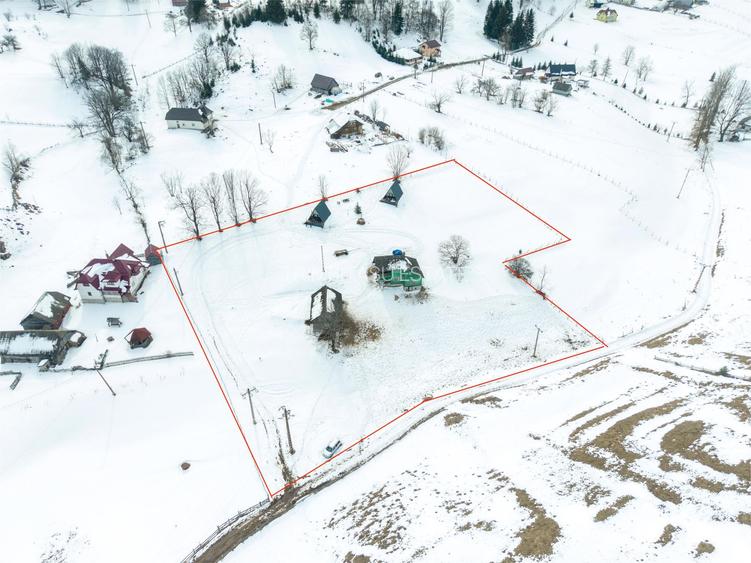 Teren 7,656 mp + Cabane tip A Frame, Fundata - 2