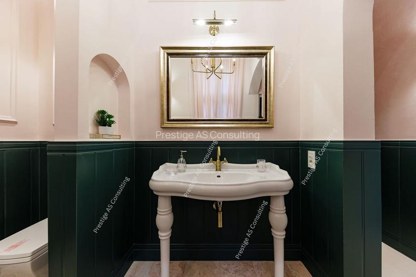 Proprietate rara in Piata Unirii | 140 mp | Cladire monument istoric - 18