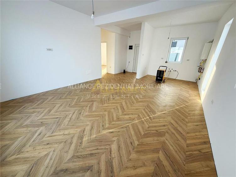 Casa Individuala la intrare in Berceni / 3 Camere / 2 Bai - 5