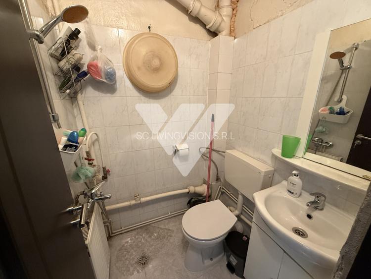 Garsoniera decomandata etaj 1 zona Terezian Sibiu - 3