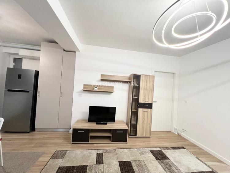 NOU /SUPERB /SPATII DEPOZITARE /LOC PARCARE INCLUS - 9