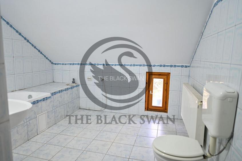 Casa cu 7 camere de vanzare | Zona Centrala, Baicoi | Comision 0% - 27