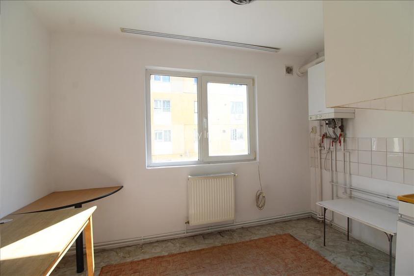 Apartament spatios cu o camera, etaj 2, Dambul Rotund, zona Lidl - 2