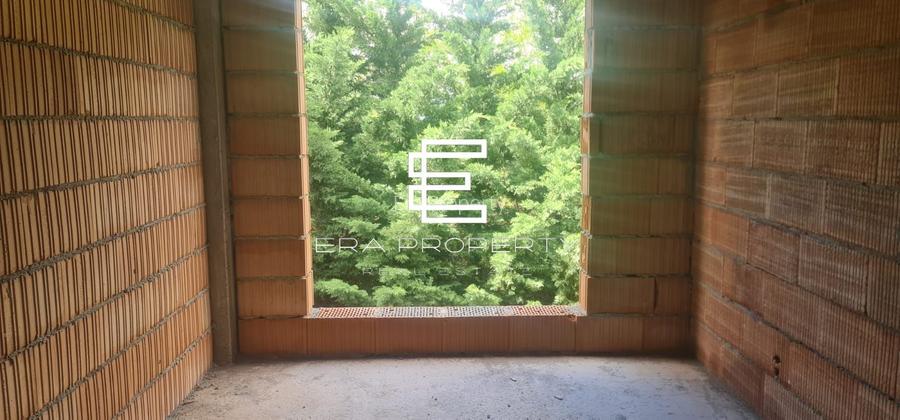 Apartament 2 camere + gradina 50 mp, la cheie , Cristian - 9