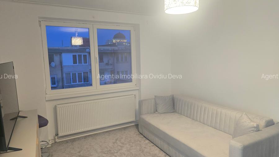 Vand apartament 2 camere in Deva, zona Al Patriei et. 3, mobilat, utilat - 2