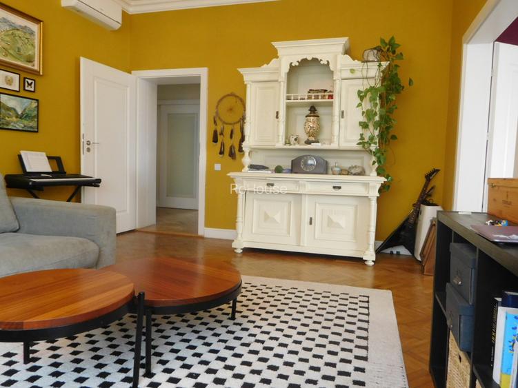 Imobil reprezentativ cu functiuni versatile - 11