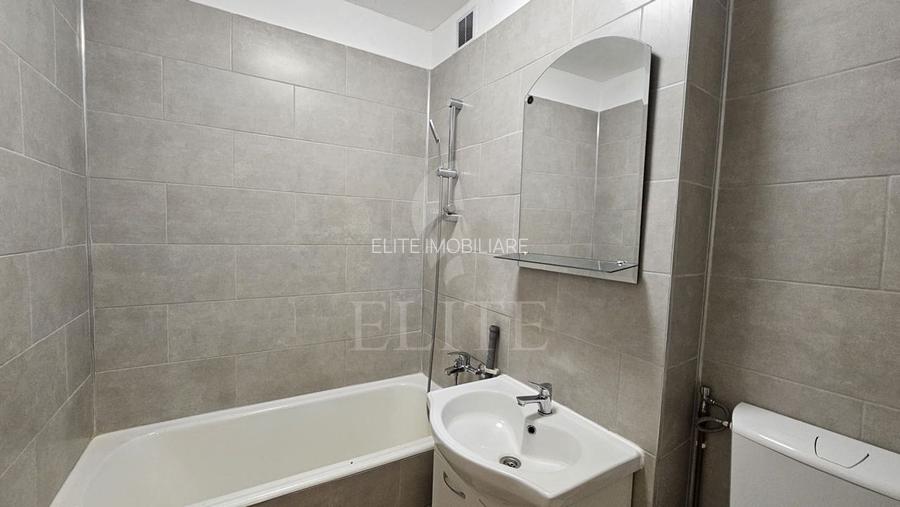 Garsoniera în zona Complex Mercur - str. Detunata - 12