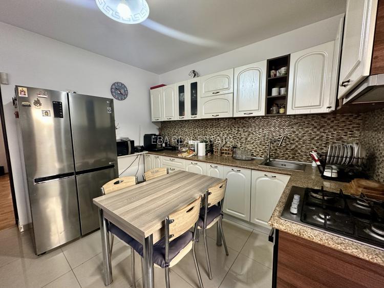 Vila superba Str Safirului la 2 min de Ghencea - 4