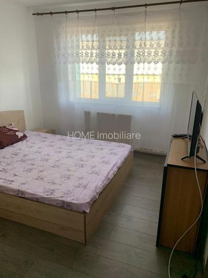 Apartament de vanzare, 3 camere - 2