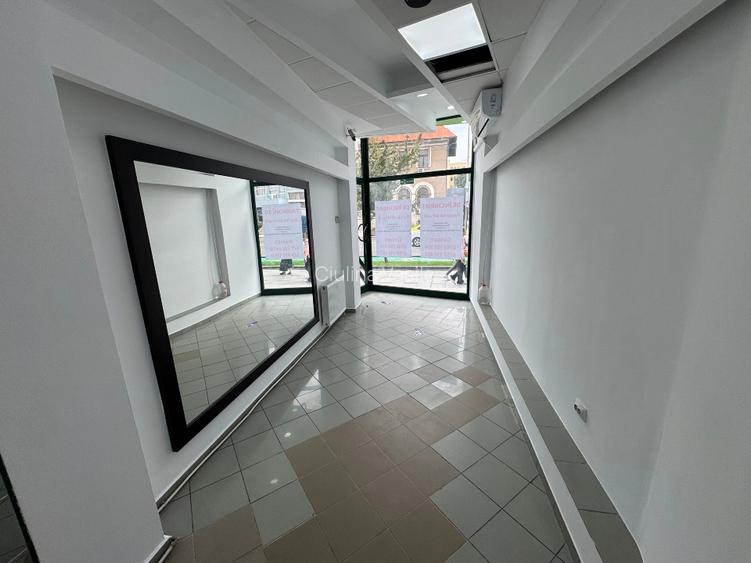 Spatiu Comercial de Inchiriat 68 mp Ultracentral cu Vitrina la Stada Posta nr 1 - 8