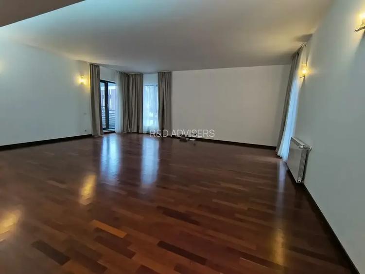Apartament elegant cu 4 camere | Etaj 1 - 13