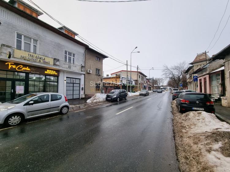 Casa cu 3 camere, teren 288 mp, metrou Eroii Revolutiei - 7