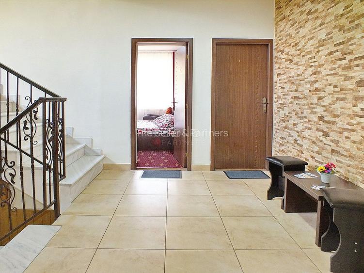 Pensiune turistica pozitionare ultracentrala - 13