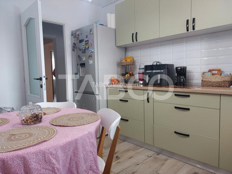Apartament renovat 66 mp 3 camere 2 bai balcon pivnita Cisnadie - 13