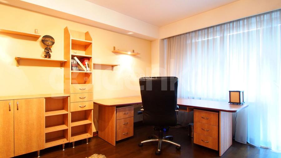 Triplex superb cu 4 camere si terasa generoasa cu priveliste - 13