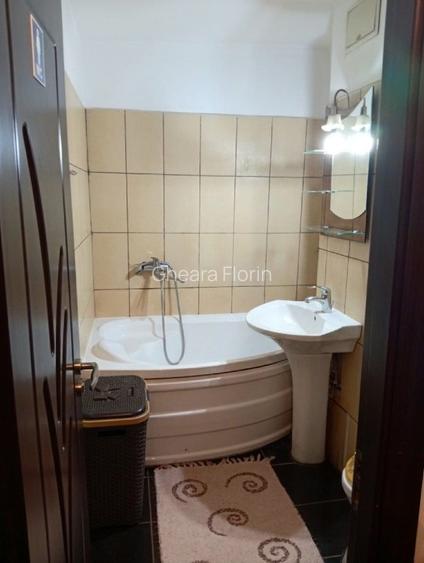 Apartament 2 camere, semidecomandat, Craiovița Nouă – zonă excelentă - 3