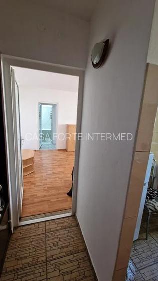 Apartament 2 camere  Tomis Nord  - spalatoria La Fite - 80000 euro - 4