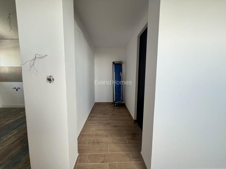 Apartament 2 camere - mansarda inalta - bloc nou P+2 - 6