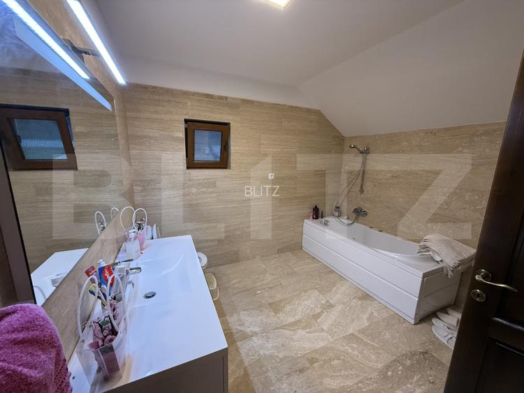 Vilă 327 mp, teren 3173 mp, Cobia - 15