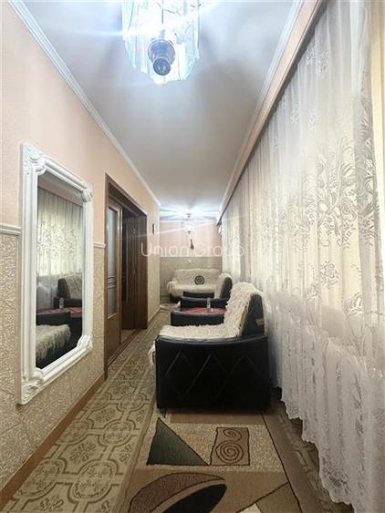 Casa din Caramida S+P+1E, 10 camere, Faleza Nord - 12