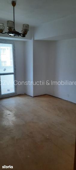 PROPRIETAR Apartament 3 camere - 10