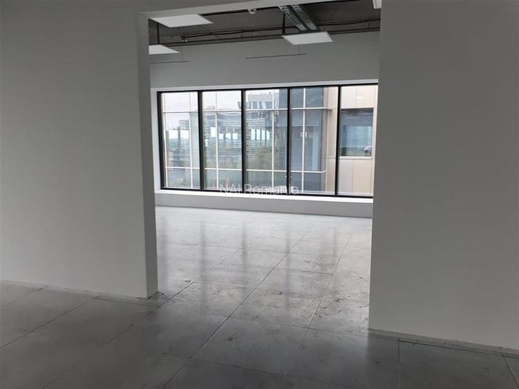 Vanzare spatii de birouri in zona  Mall Promenada - 8