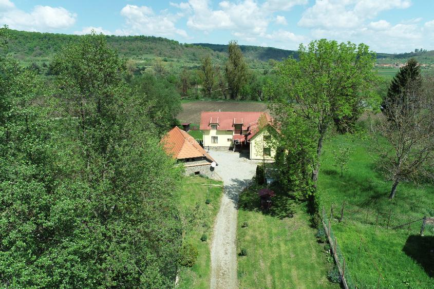 VAND PROPRIETATE DEOSEBITA - 6