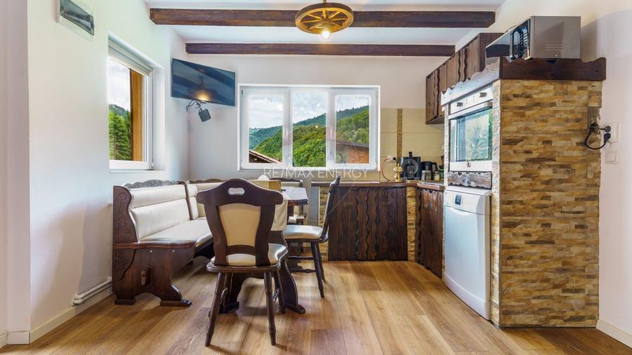 Cabana de vânzare –Mărișel, 10 camere, terasa 41mp, piscină, ciubăr - 32